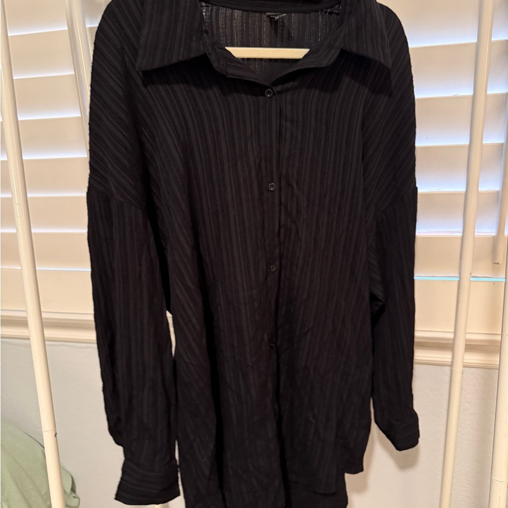 SHEIN Black Textured Top